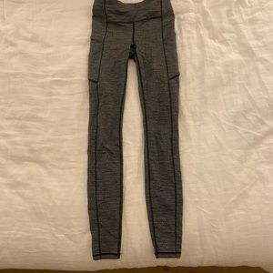 Lululemon Herringbone Leggings in excellent condition
